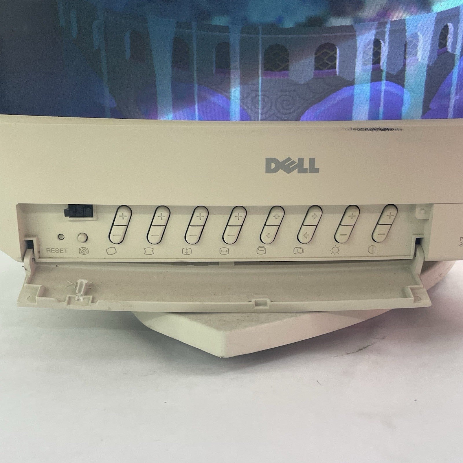 Dell Trinitron UltraScan D1526TX-HS 15" PC CRT Gaming Monitor3