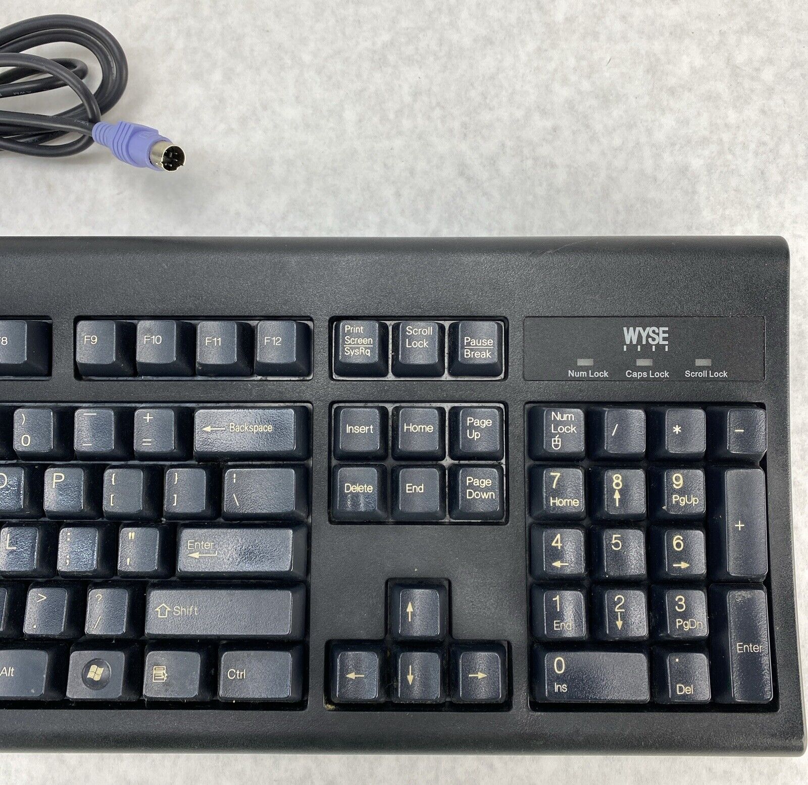 Lot( 2 ) WYSE KB-3923 PS/2 Clacky Keys No Frills Keyboard Grade B