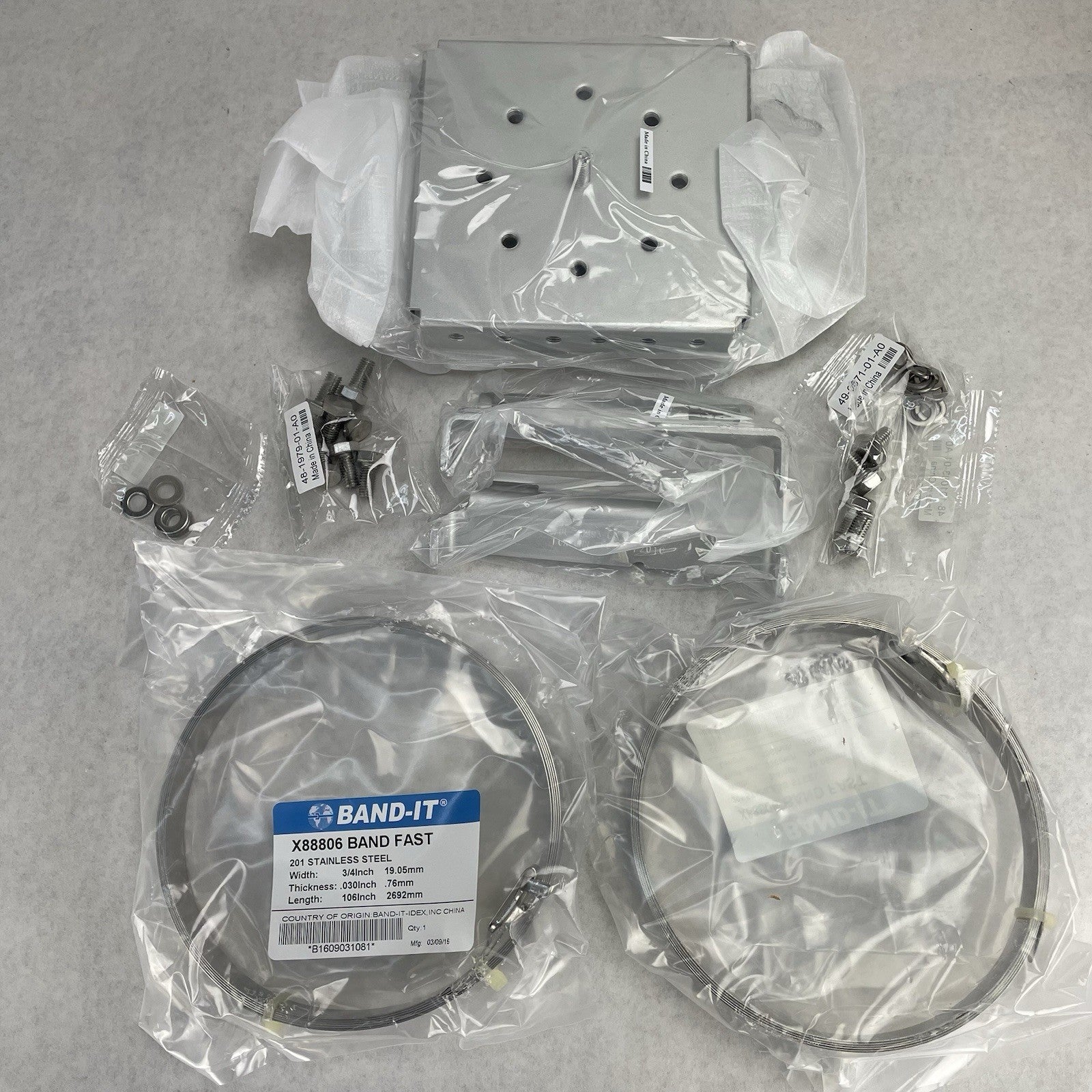 Genuine New Cisco Aironet 1570 Series Pole Mount Kit Type 2 AIR-ACCPMK1570-2=