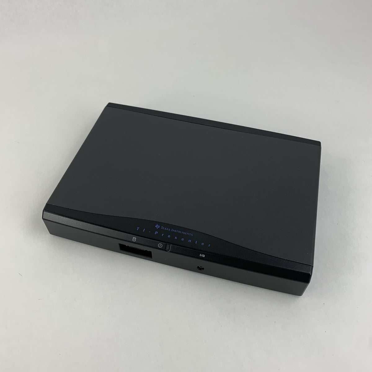 Texas Instruments 1070000365 Ti Presenter - All Cords Included - Untested0