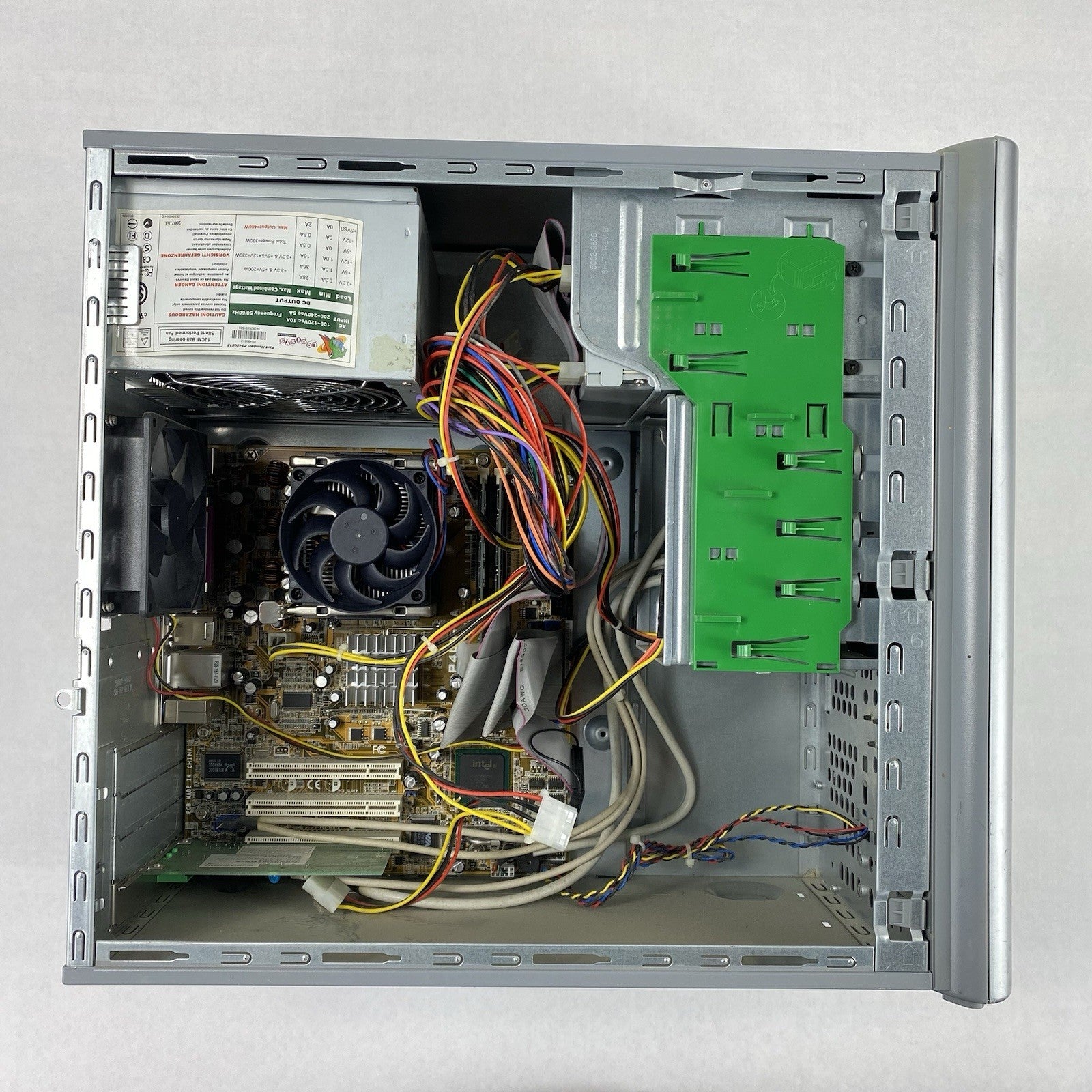 HP Pavilion a1000n MT Intel Celeron 2.93GHz 1GB RAM No HDD No OS