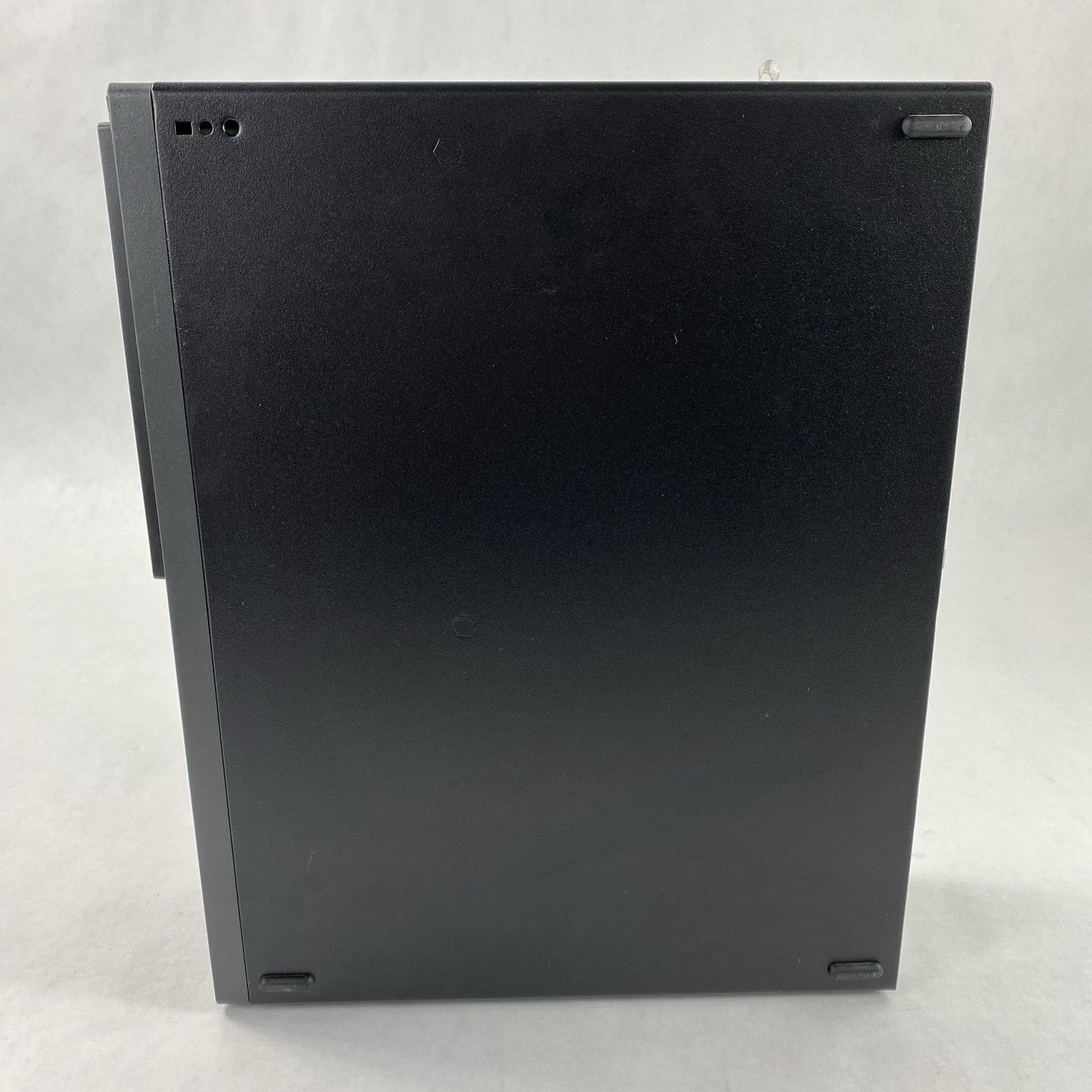 Lenovo ThinkCentre M910s SFF Intel Core i5-6500 3.2GHz 8GB RAM No HDD No OS