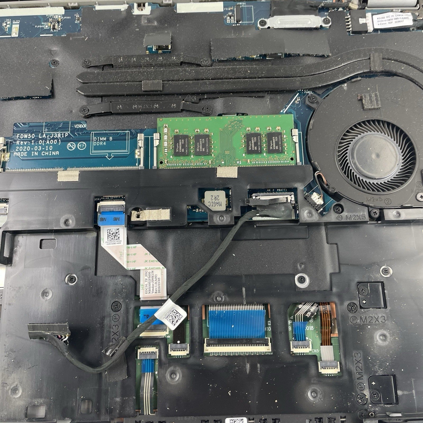 Dell Latitude 5510 15.6" i5-10210U 1.60 GHz 8 GB RAM No SSD/OS/AC/Batt20