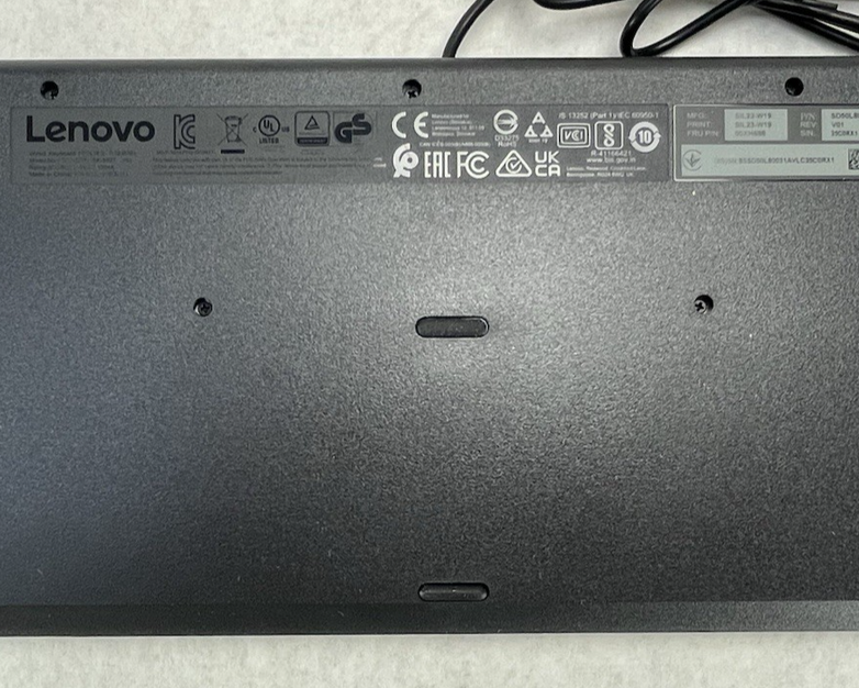Lenovo Traditional USB Keyboard 00XH688 SD50L80031 - Lot of 10