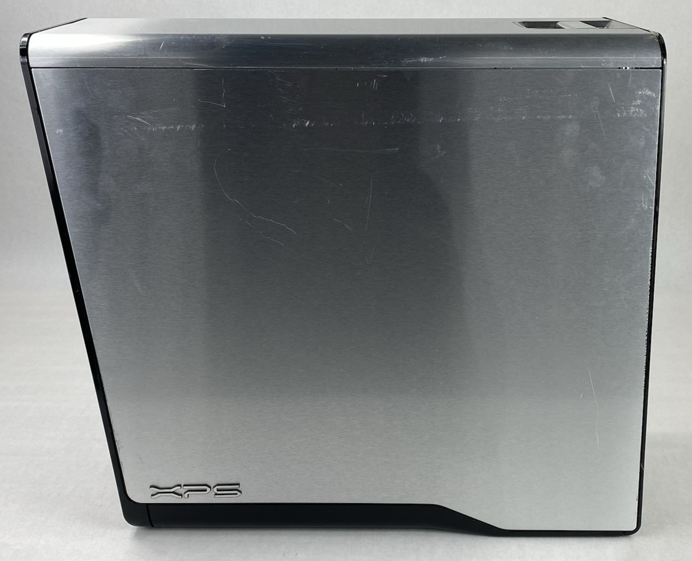 Dell XPS 630i ATX Full Tower Gaming Computer Case with 750W Power Supply