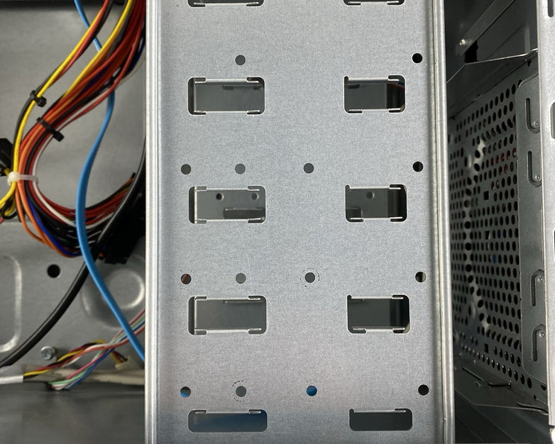 Foxconn TLM436 Mid ATX Computer Case with 300W Power Supply