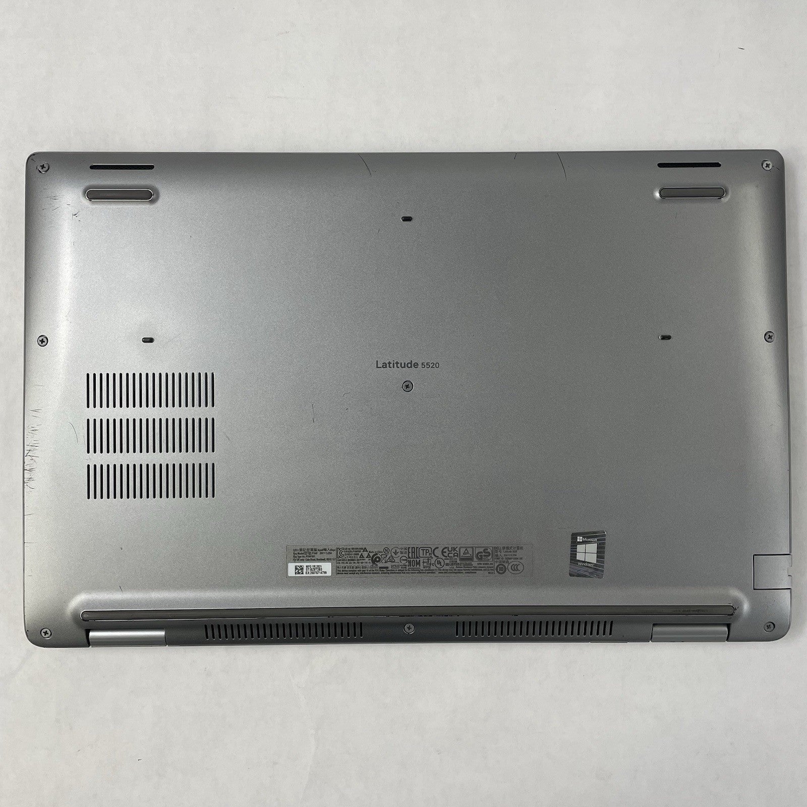 Dell Latitude 5520 15.6" i5-1135G7 2.40 GHz 8 GB RAM No SSD/OS/AC - READ16