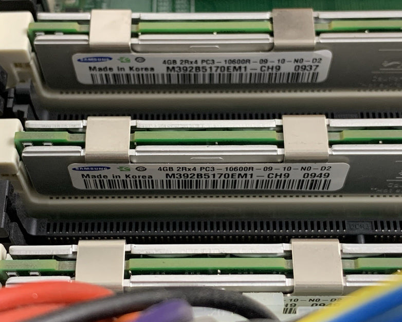 HP StorageWorks P4500 G2 Server 2x Xeon L5520 2.26GHz 24GB RAM No HDD/OS