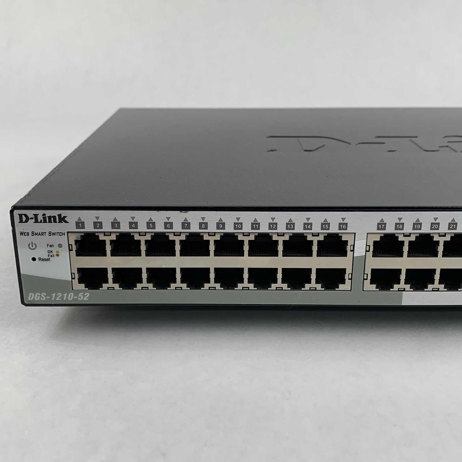 D-Link DGS-1210-52 52-Port Gigabit Smart Managed Web Smart Switch Tested3