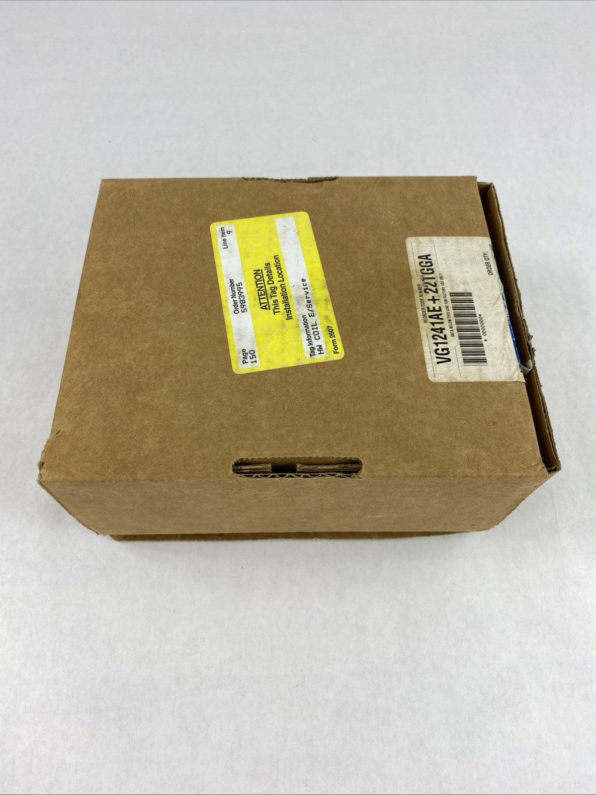 Johnson Controls VG1241AE + 22TGGA 1/2" 2W Ball Valve4