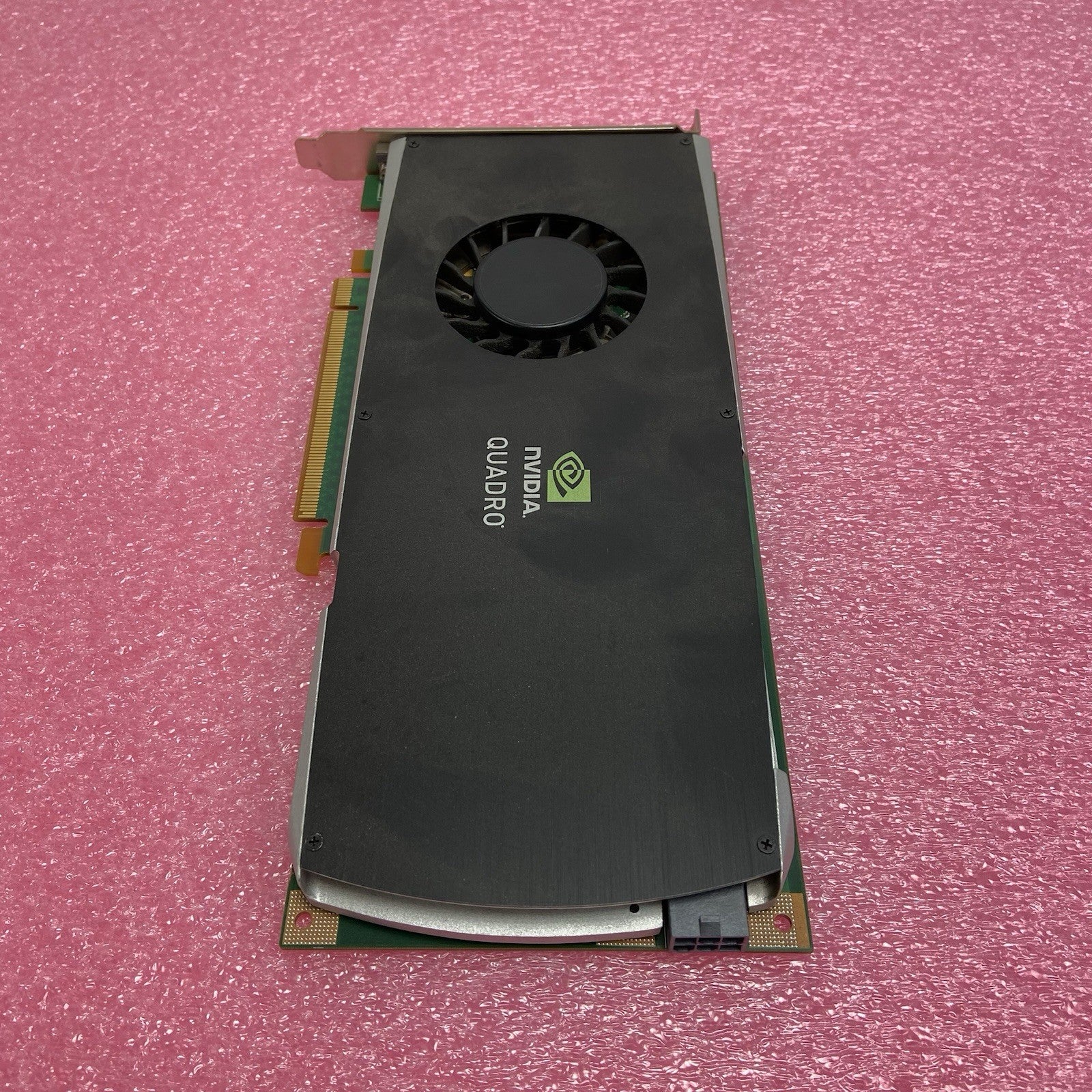 Nvidia Quadro FX 3800 PCIe x16 Graphics Card1