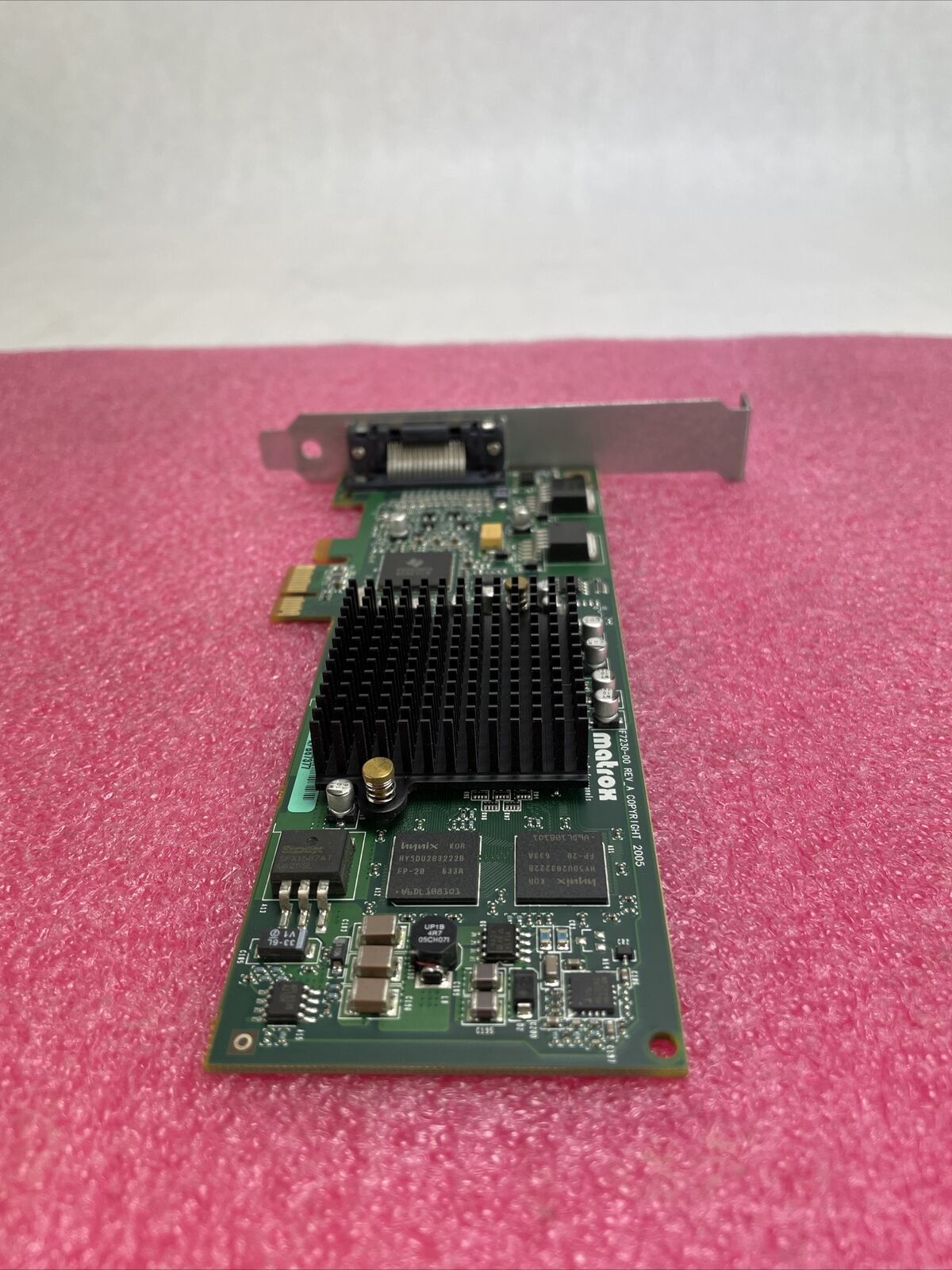 MATROX F7230-00 Rev-A PCI-Express DVI Graphics Card G55-MDDE32LPDF