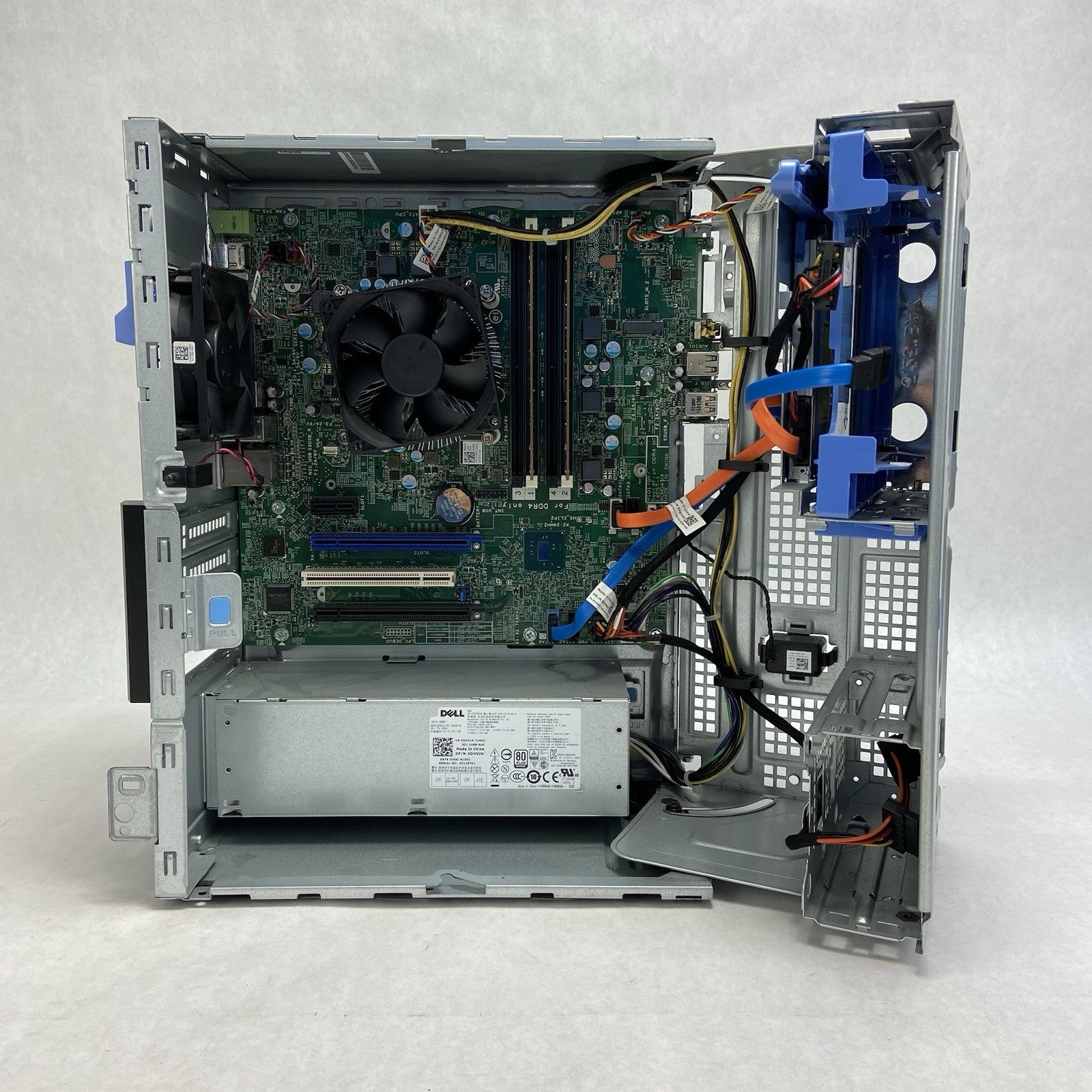 Dell OptiPlex 7040 MT Intel Core i7-6700 3.4GHz 8GB RAM No HDD No OS10