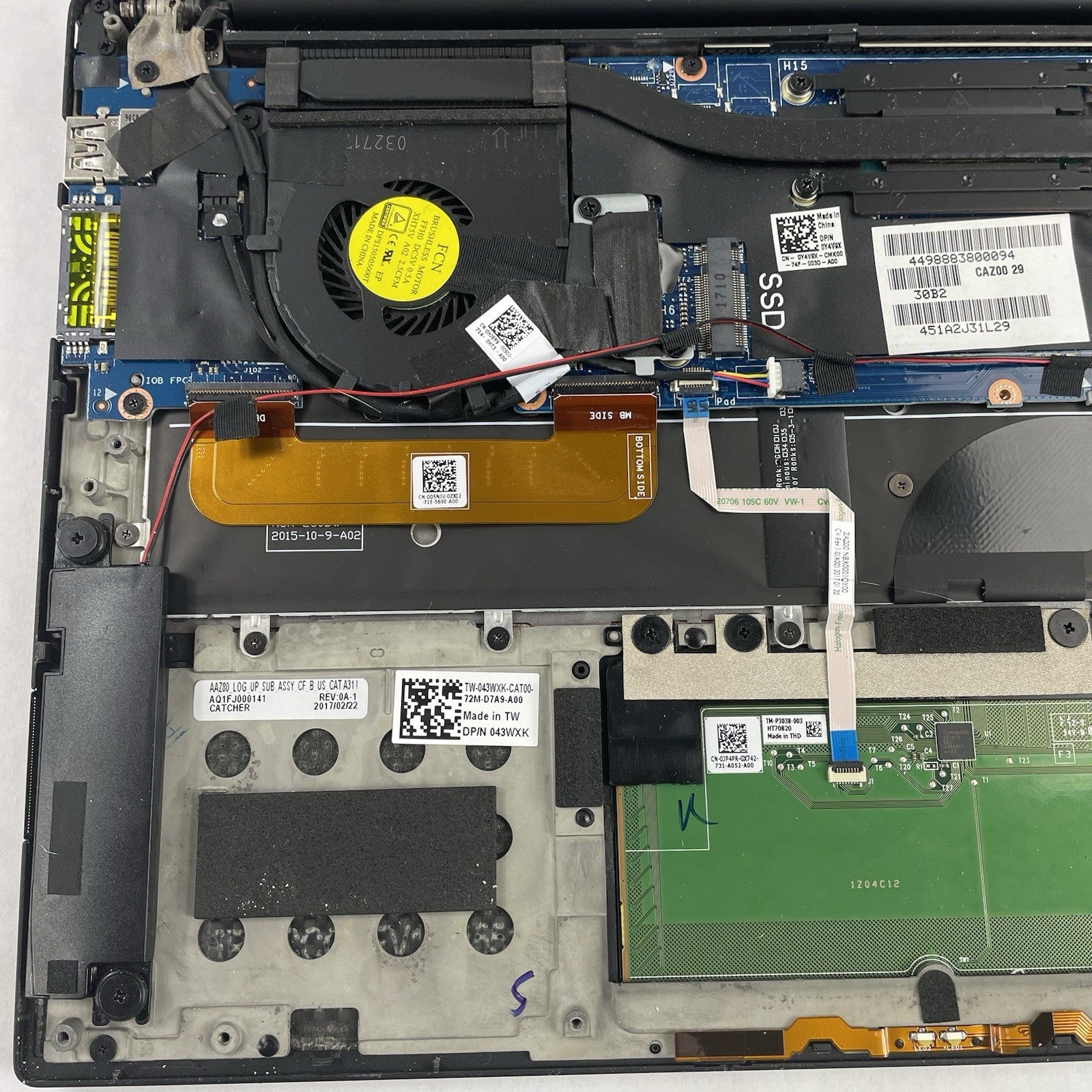 Dell XPS 13 9360 13.3" i5-7200U 2.50 GHz 4 GB RAM No SSD/OS/AC/Battery18