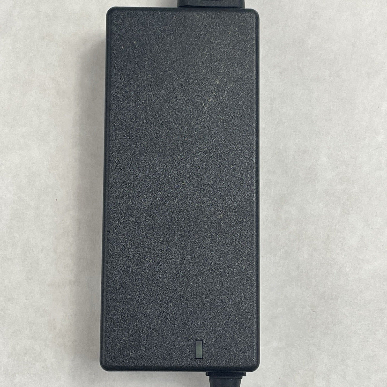 Dell 65W AC Adapter HA65NS5-00 Lot of 33