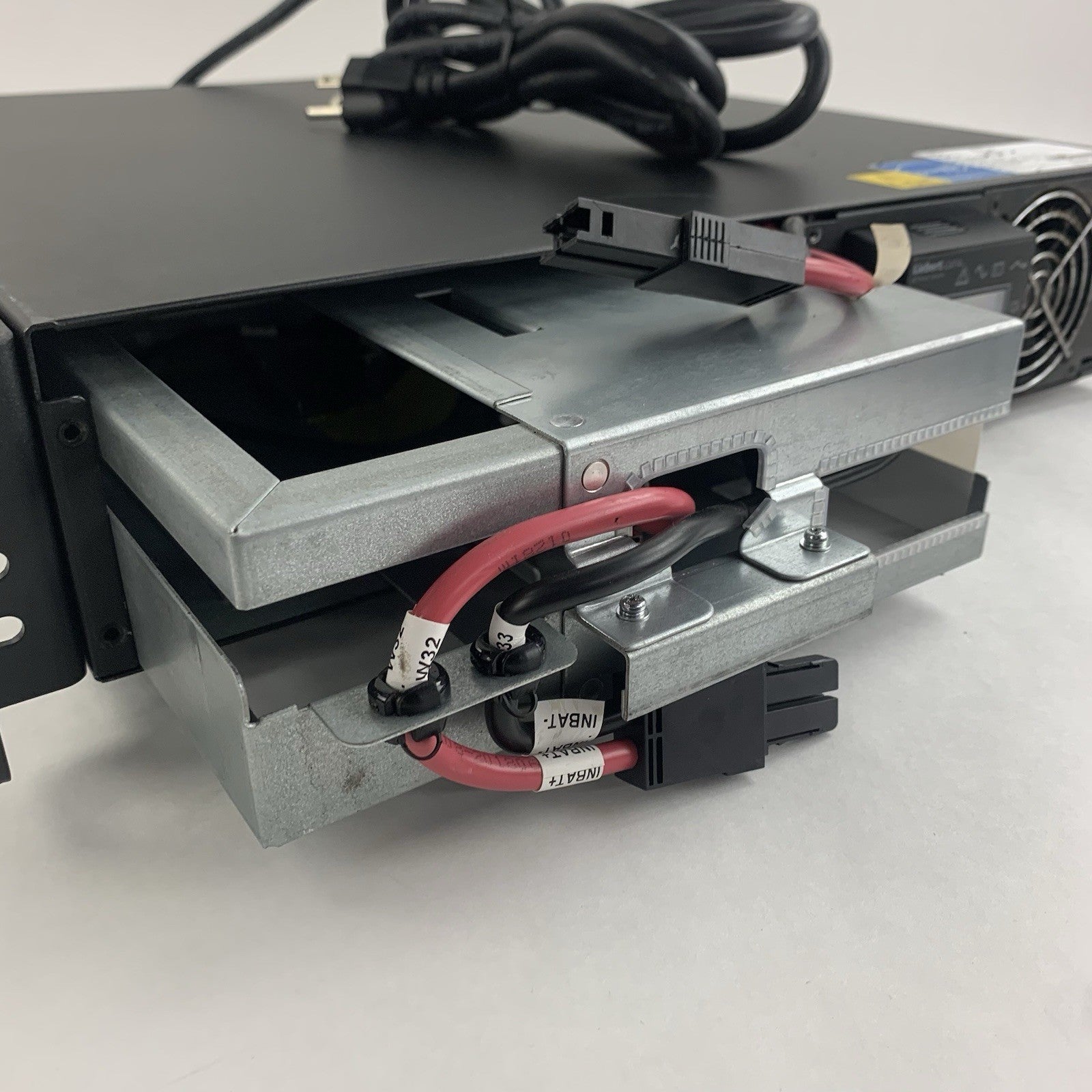 Liebert Vertiv GXT4-1500RT120 GXT4 1500VA Tested No Battery w/ IS-UNITY-DP14