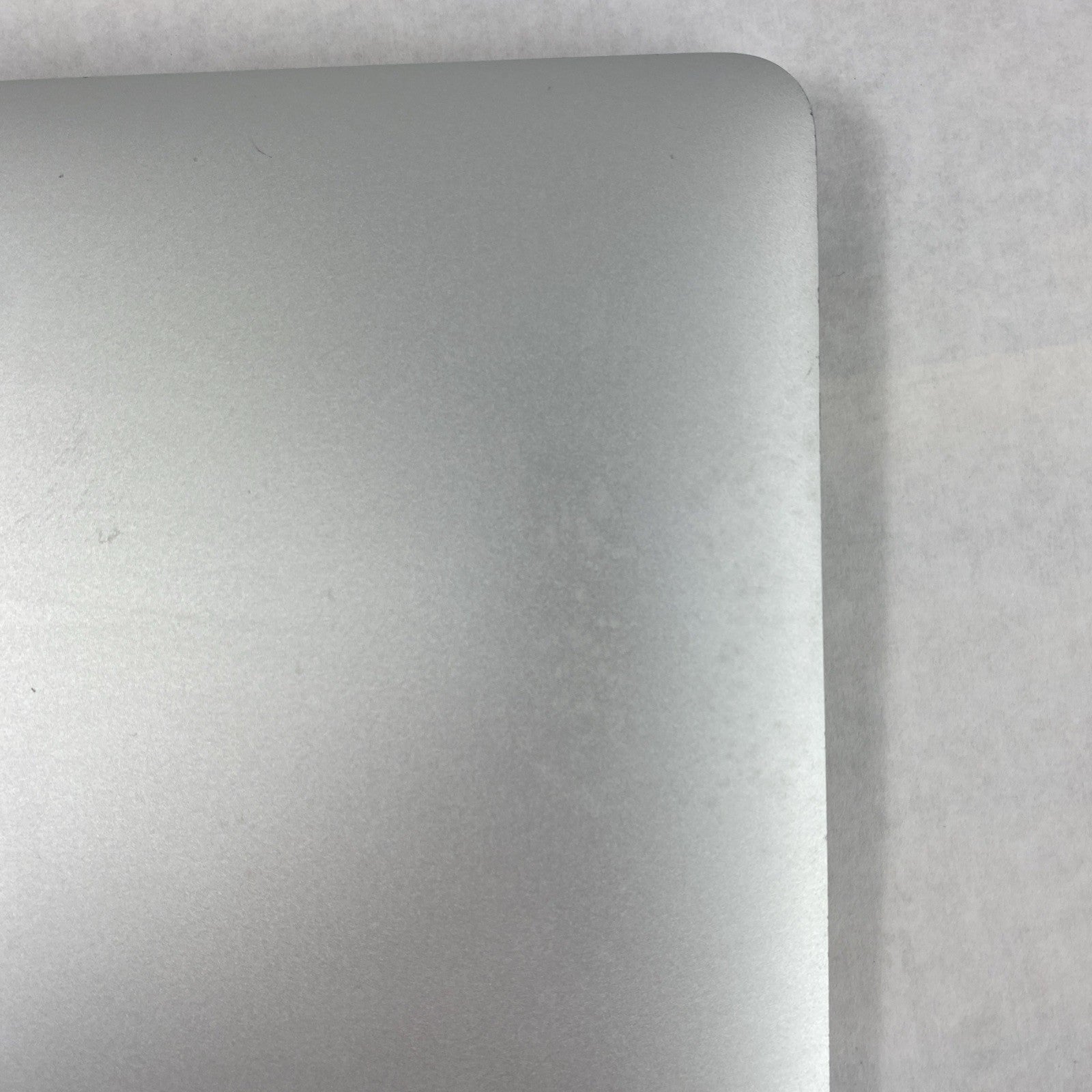 Apple MacBook Air A1370 2011 11" 1.6GHz Core i5 4GB RAM 120GB SSD os10.7.5
