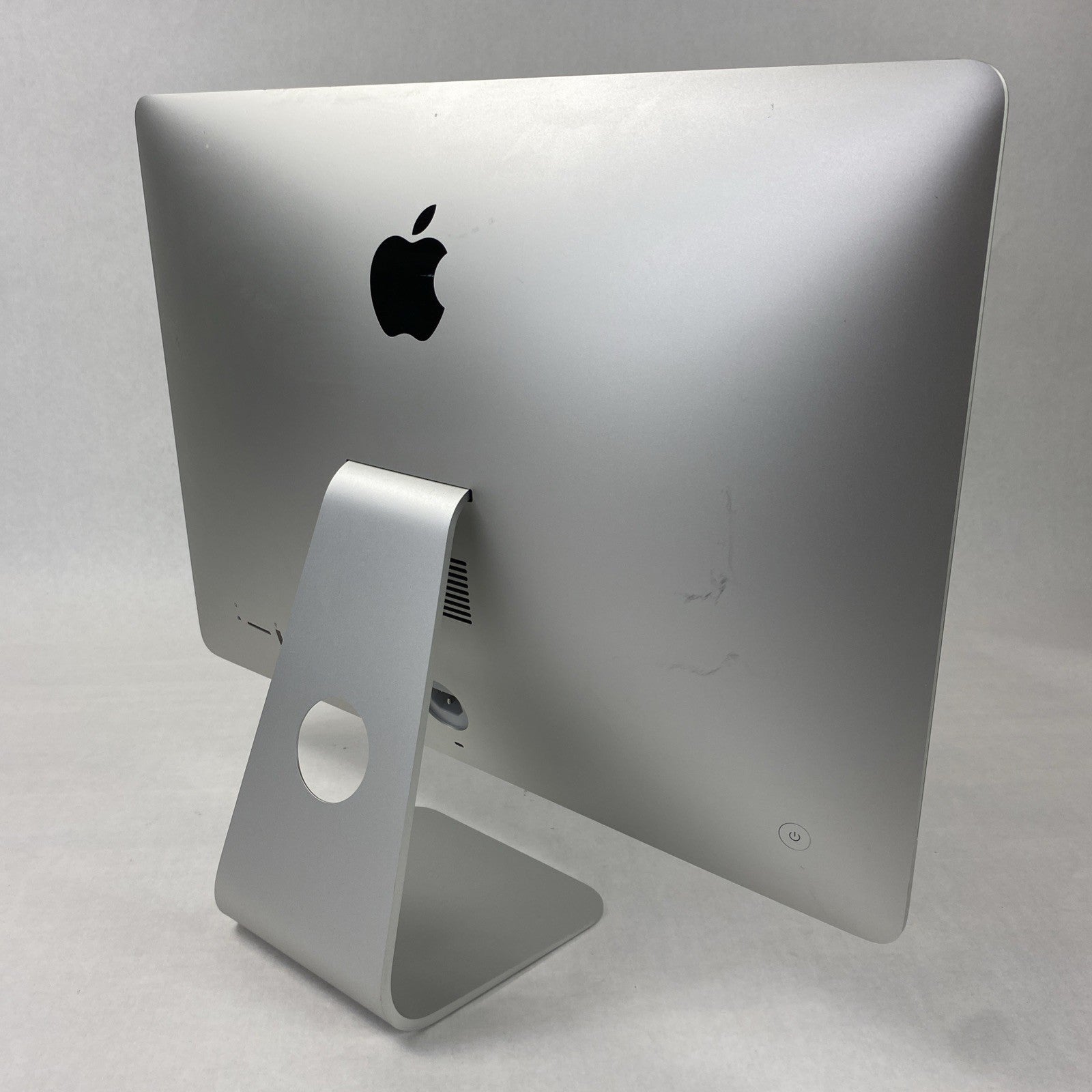 Apple A1418 iMac 21.5" 2015 2.8 GHz Core i5 8GB RAM 250 GB SSD macOS 12.7.6