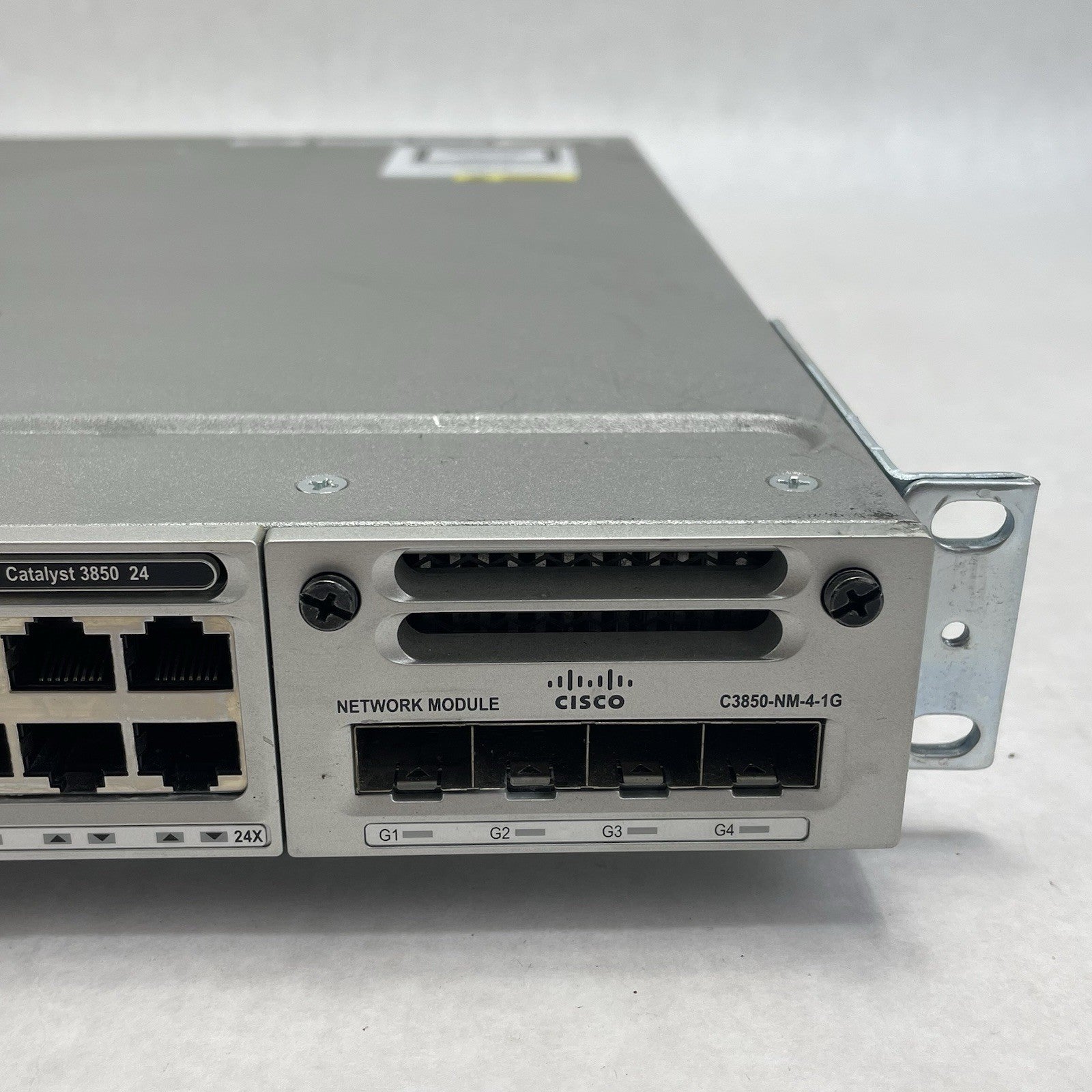 Cisco Catalyst WS-C3850-24T-L V06 24 Port Switch Tested & Reset 1X PSU2