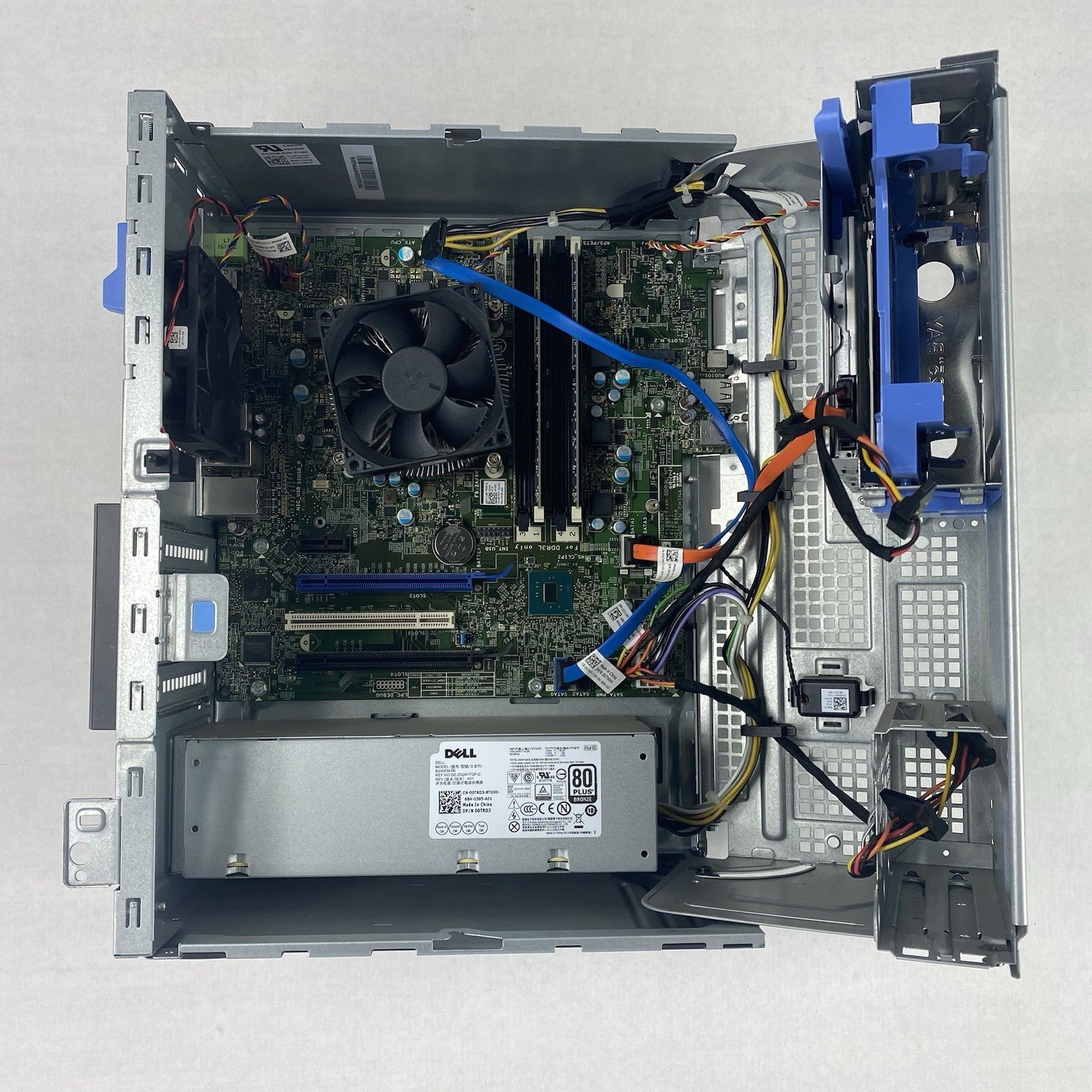 Dell OptiPlex 5040 DT Intel Core i7-6700 3.4GHz 8GB RAM No HDD No OS