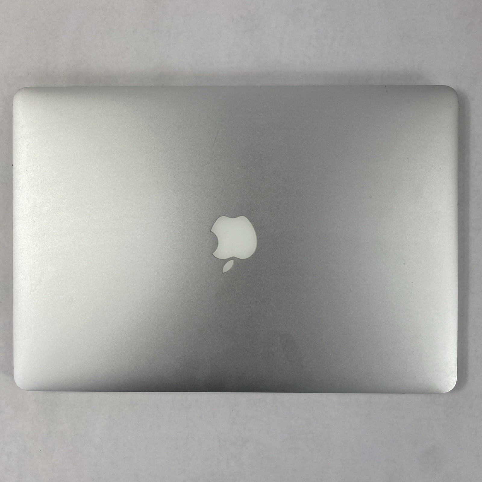 Apple MacBook Pro A1398 2013 Retina 15" 2.40 GHz i7 8GB RAM 250GB SSD os10.15.7