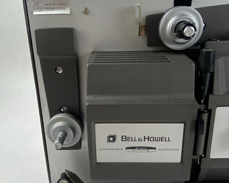 Bell & Howell Autoload 8MM Super 8 456A Movie Projector Lamp Does Not Work