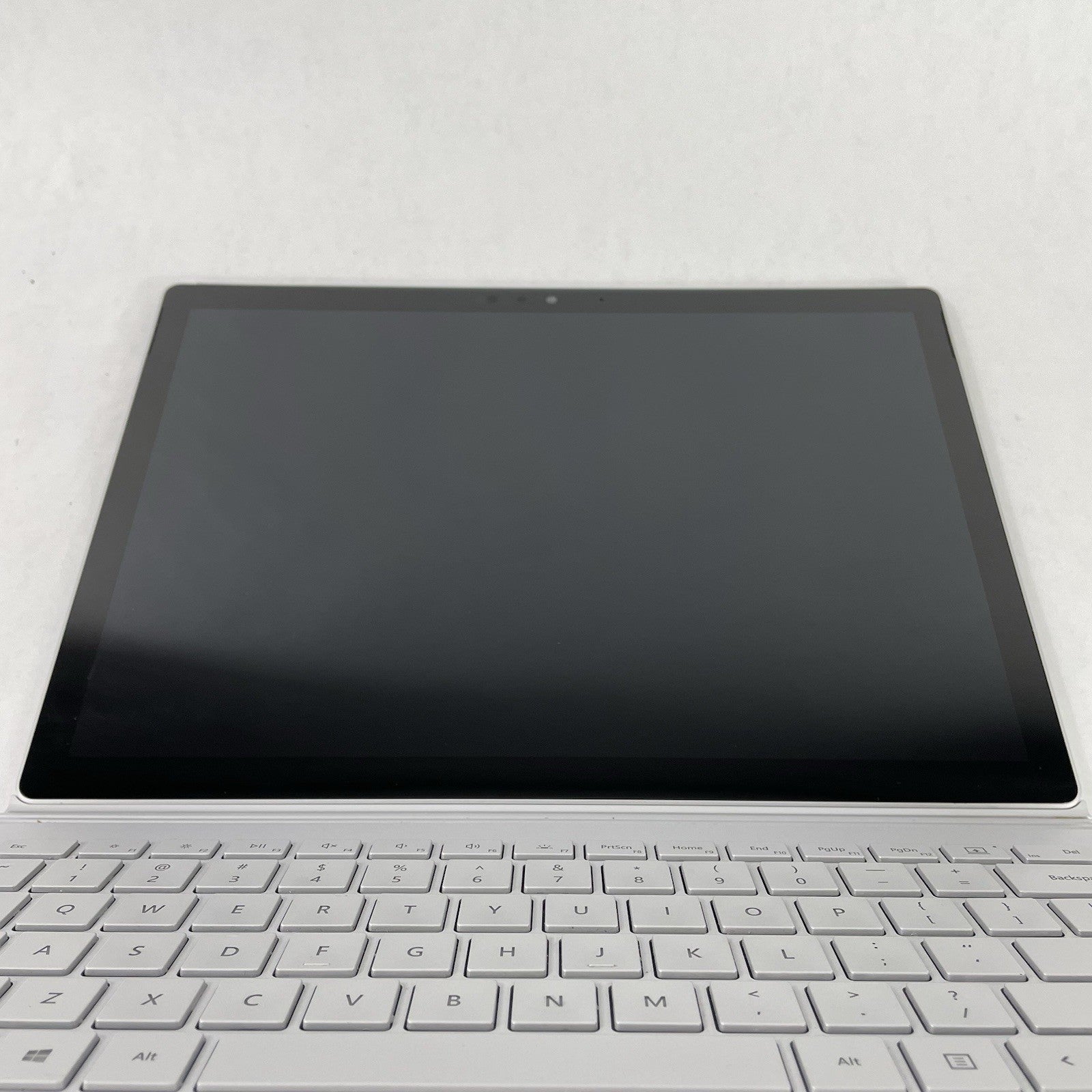 Microsoft Surface Book 2 13.3" i7-8650U 1.90 GHz 8 GB RAM 256 GB SSD Win112