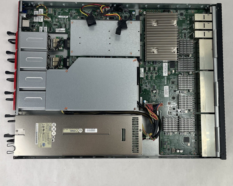 Pluribus Networks E68 Server Switch E3-1265Lv2 2.5GHz 16GB Ram No OS No HDD