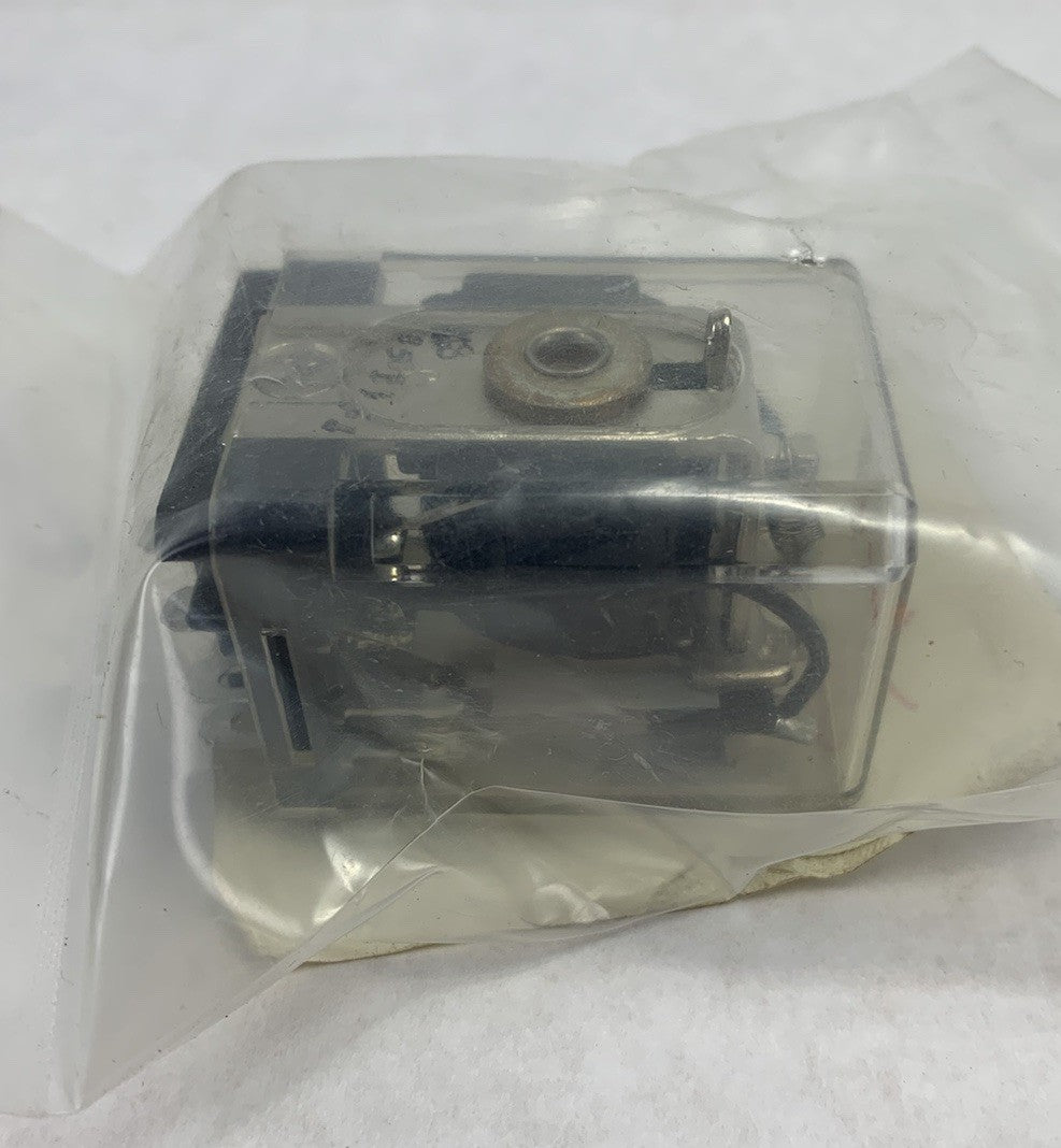 Beckman TJ-6 878815 Centrifuge Relay