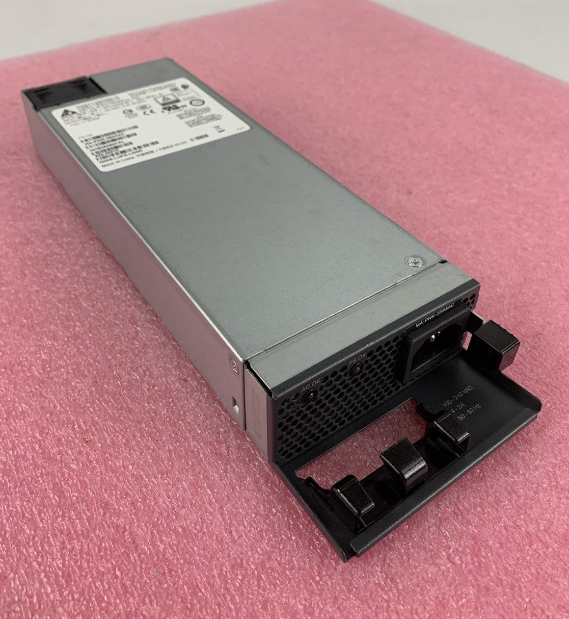 Delta Electronics DPS-250AB-86 C 250W Switching Power Supply0