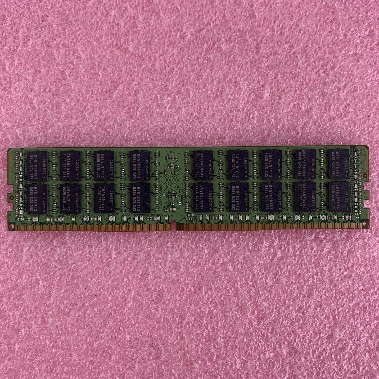 Samsung M393A2G40DB0-CPB2Q 16 GB PC4-2133P 2Rx4 Server Memory Ram5
