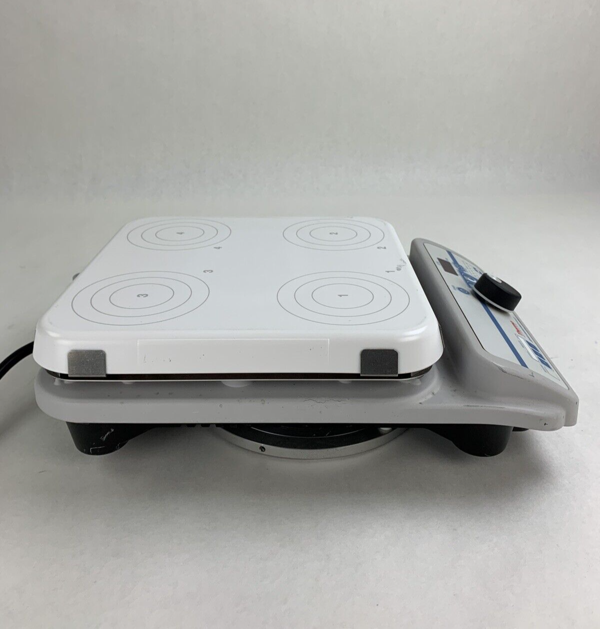 Thermo S136035 Magnetic Stirrer Super Nuova Multi-Place Power Tested E11 Code