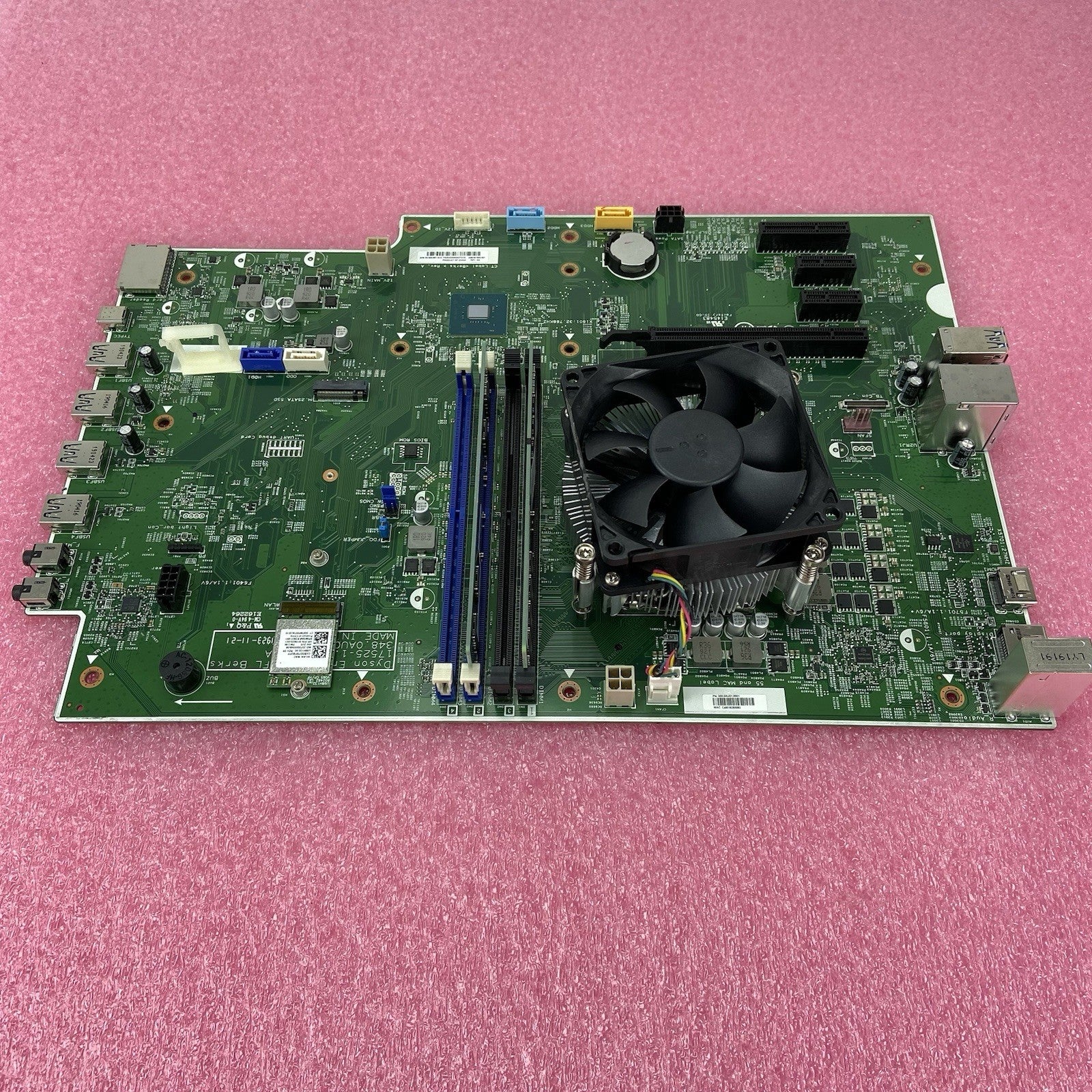 HP Envy 795-0137c Motherboard Intel Core i7-8700 3.2GHz 12GB RAM 2