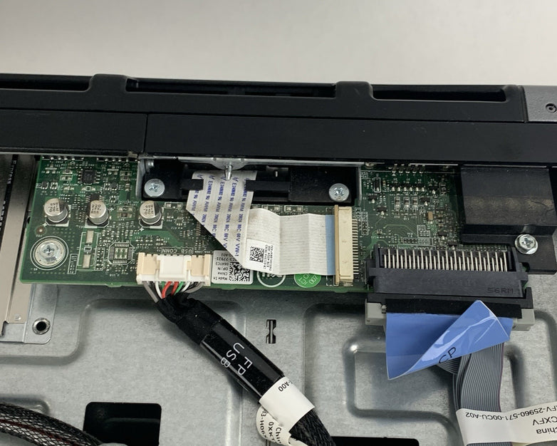 Dell OEMR XL R520 Server 1x E5-2407 2.20 GHz 12 GB RAM No HDD No OS No PSUs