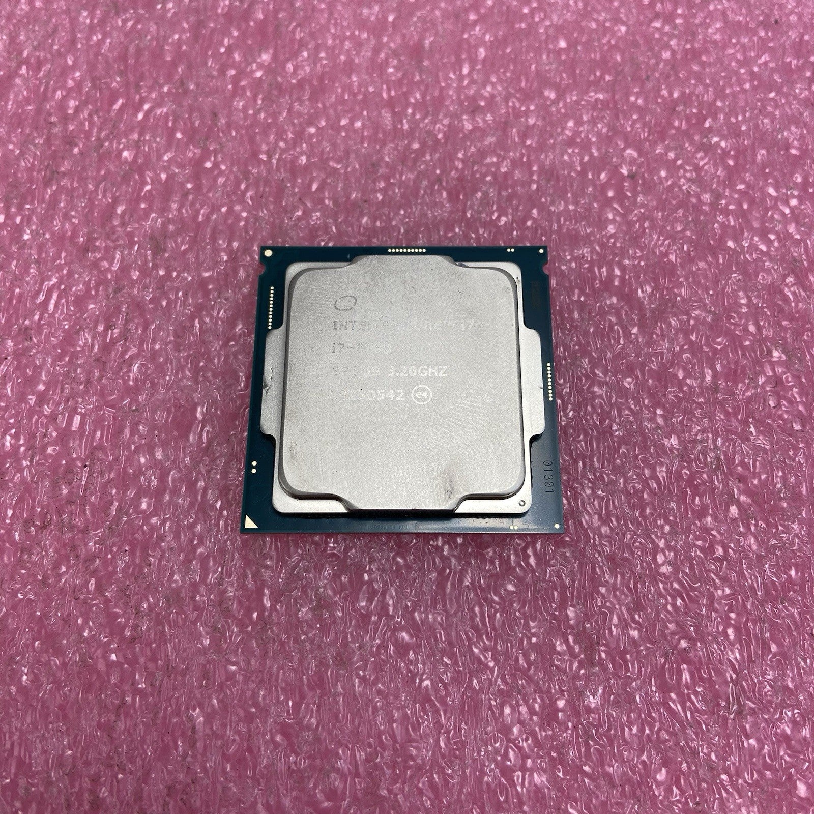 Intel Core i7-8700 SR3QS 3.2GHz Dsktop CPU1