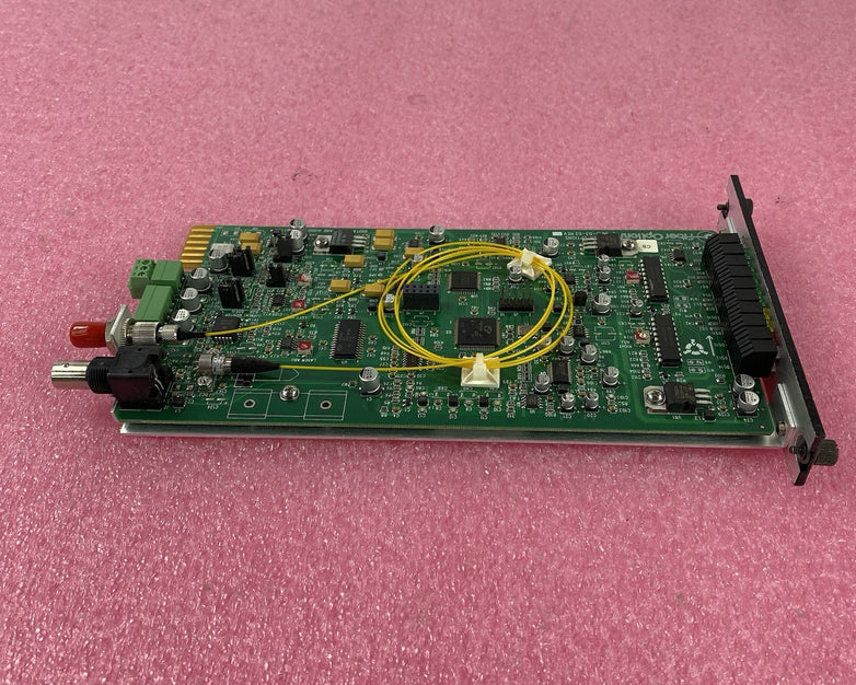 GE Security Fiber Options B7742AVT-RST Digital Audio/Video Transmitter