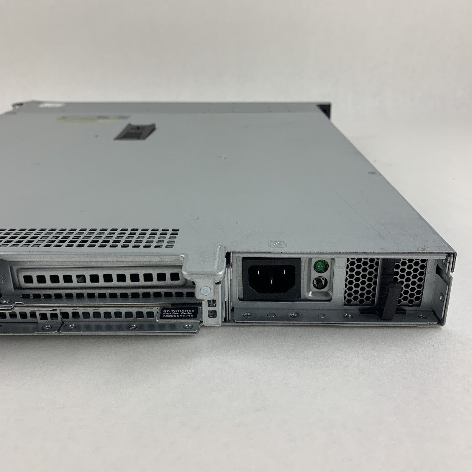 Dell PowerEdge R240 1U Server Xeon E-2246G 3.6 GHz 64 GB DDR4 No OS No HDD Bent