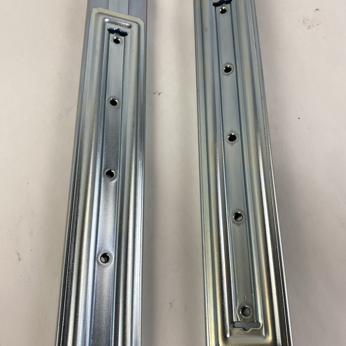 Dell 00D9374 1U Left and Right Sliding Server Rail5