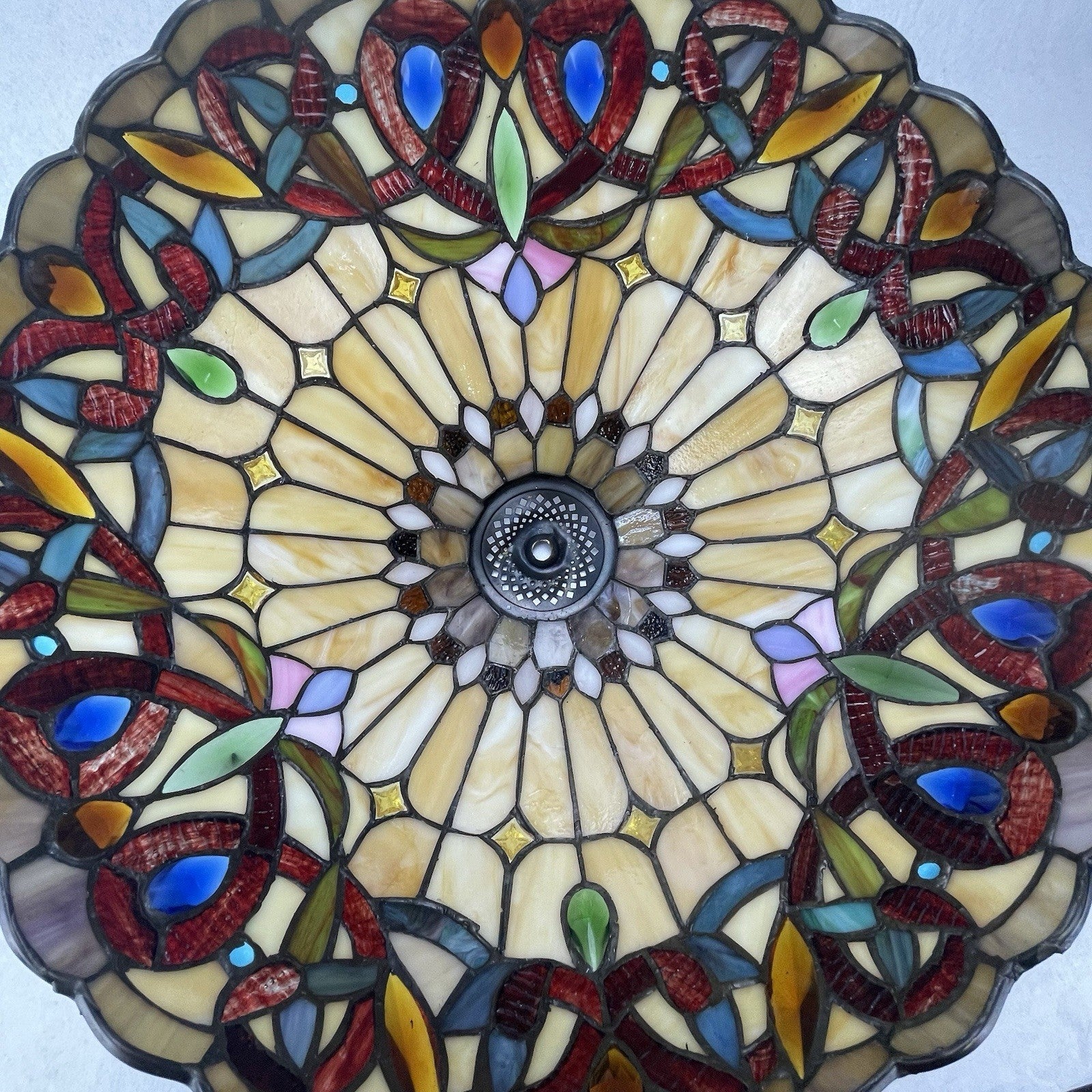 16” Tiffany Style Stained Glass Lamp Shade7