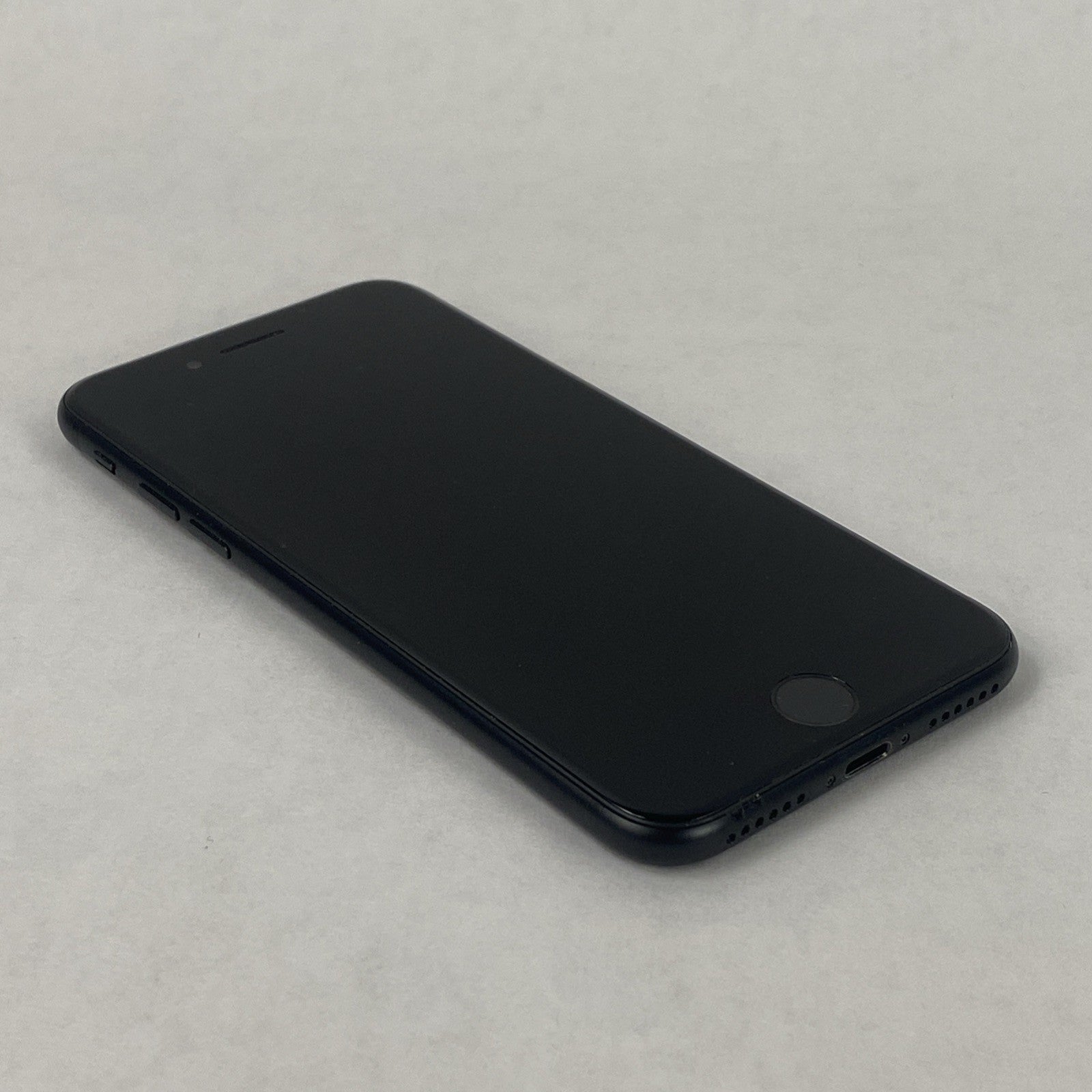 Apple iPhone SE 2nd Gen A2275 64GB Unlocked 4.7" Black IOS 26.5 -Service Battery10
