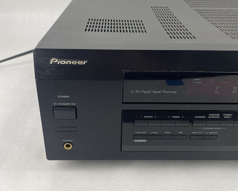 Pioneer  VSX-D411 5.1 Channel 100 Watt Receiver No Remote - Tested