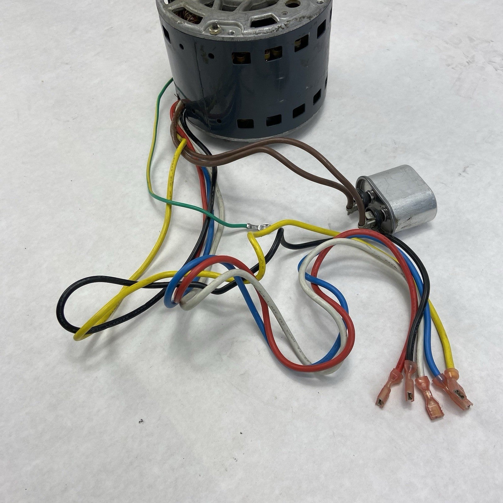 GE 5KCP39GGS336S Blower Motor 1/3 HP 1075 RPM 3SPD 115V - Untested