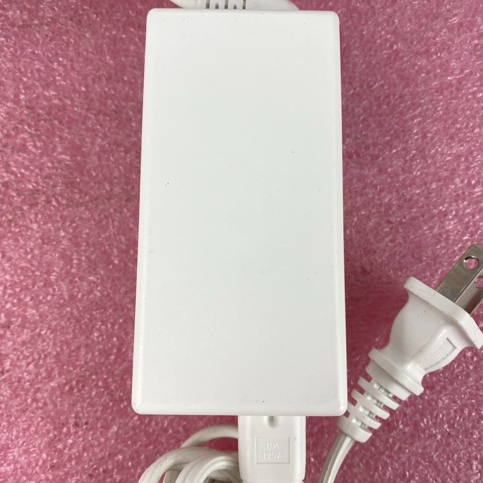 PFU Limited DA-40A16 40W AC Adapter w/ Power Cord Lot of 32