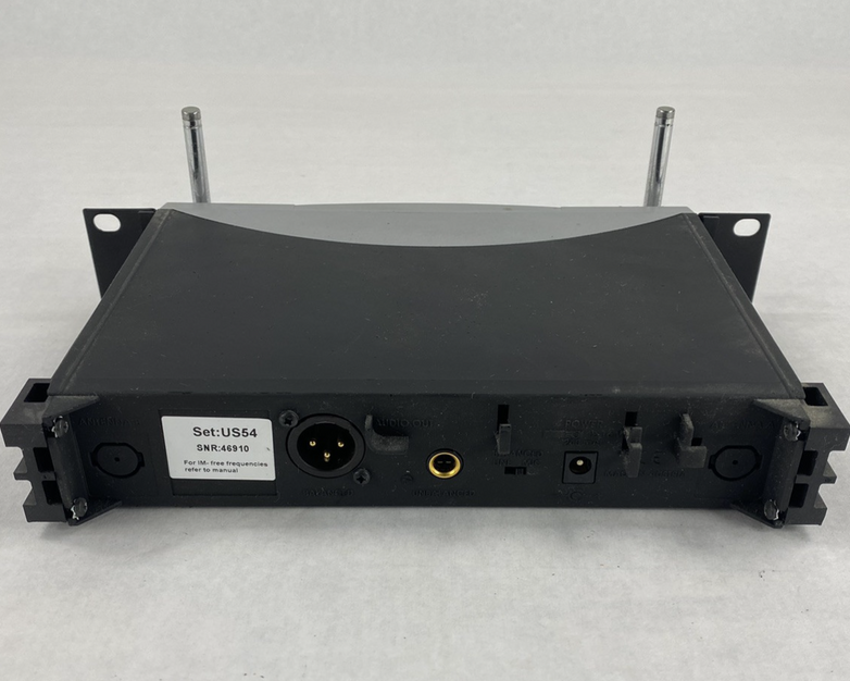 AKG SR80 Wireless Receiver No AC Adapter Power Tested