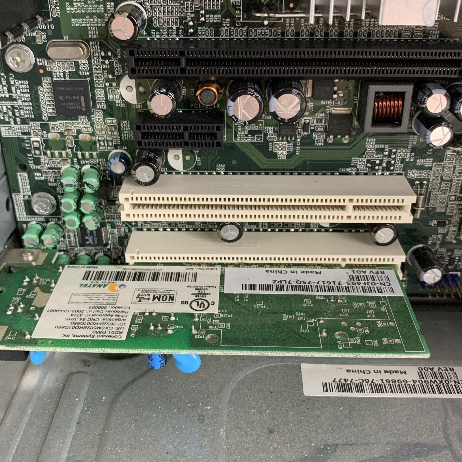 Dell Inspiron 530 MT Desktop Celeron 420 1.6 GHz 1 GB RAM No HDD No OS