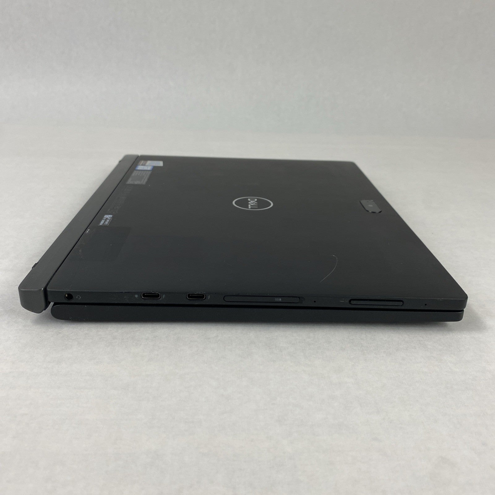 Dell Latitude 7285 12.3" Touch i5-7Y57 1.20 GHz 8 GB RAM No HDD No OS