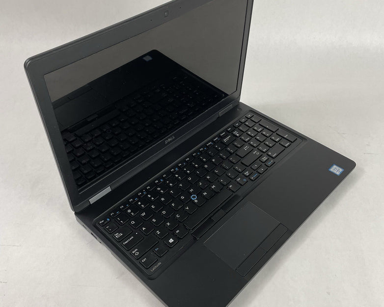 Dell Latitude 5580 15.6" i5-6300U 2.40 GHz 8 GB RAM No SSD No OS No AC