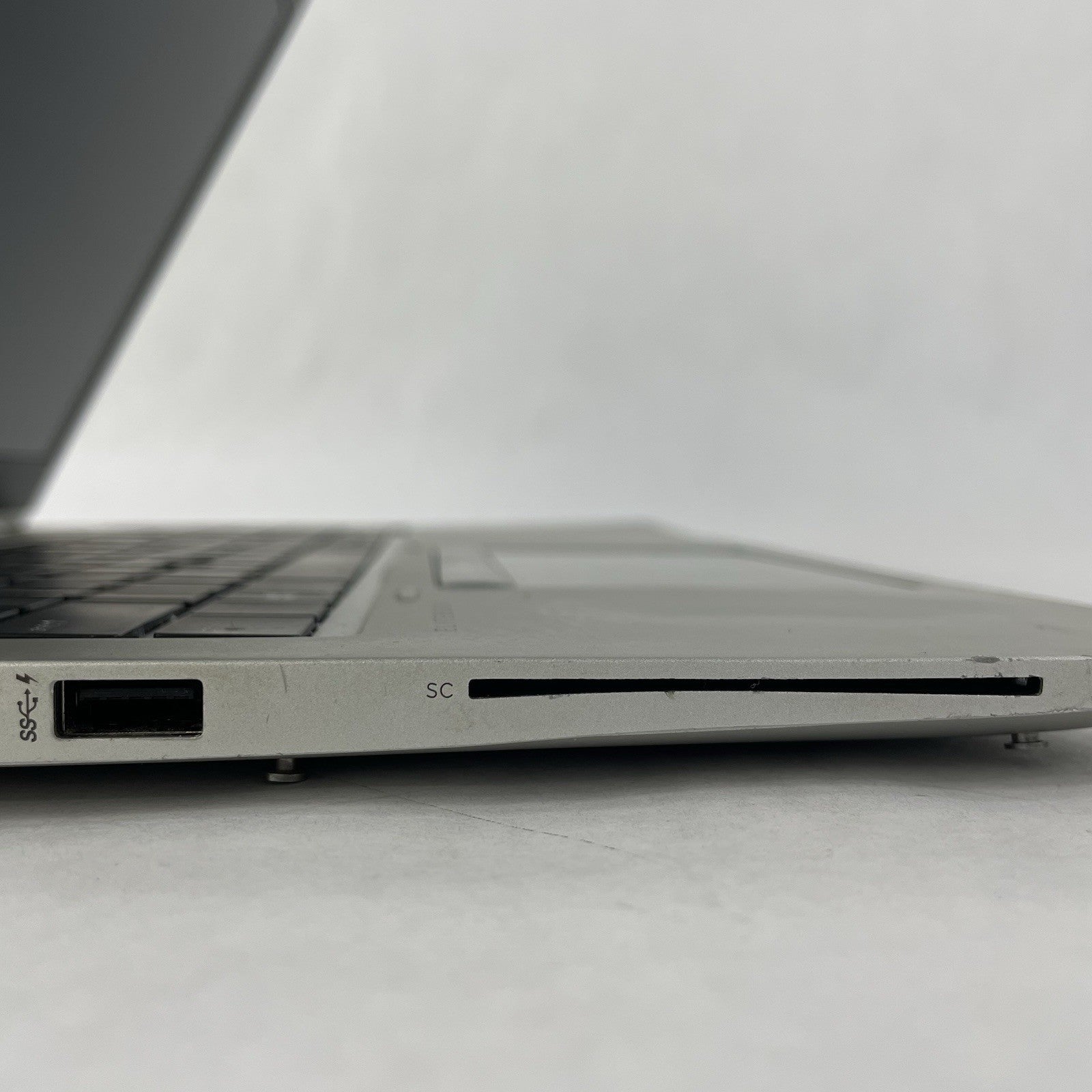 HP EliteBook 850 G6 15.6" i5-8365U 1.60 GHz 8 GB RAM No SSD/OS/AC - Dent4