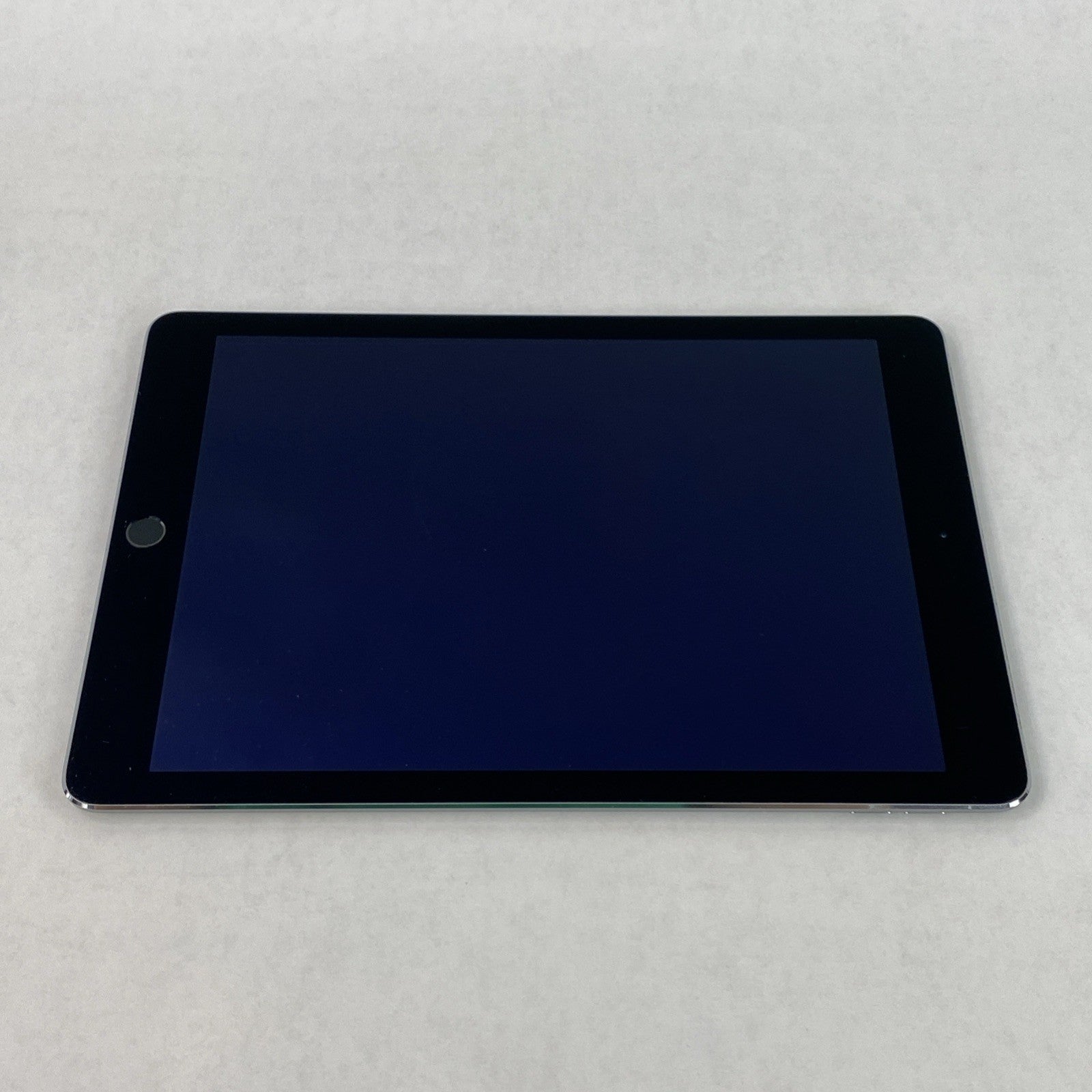Apple iPad Air 2 A1566 16GB 9.7" Wi-Fi Space Gray IOS 15.8.47