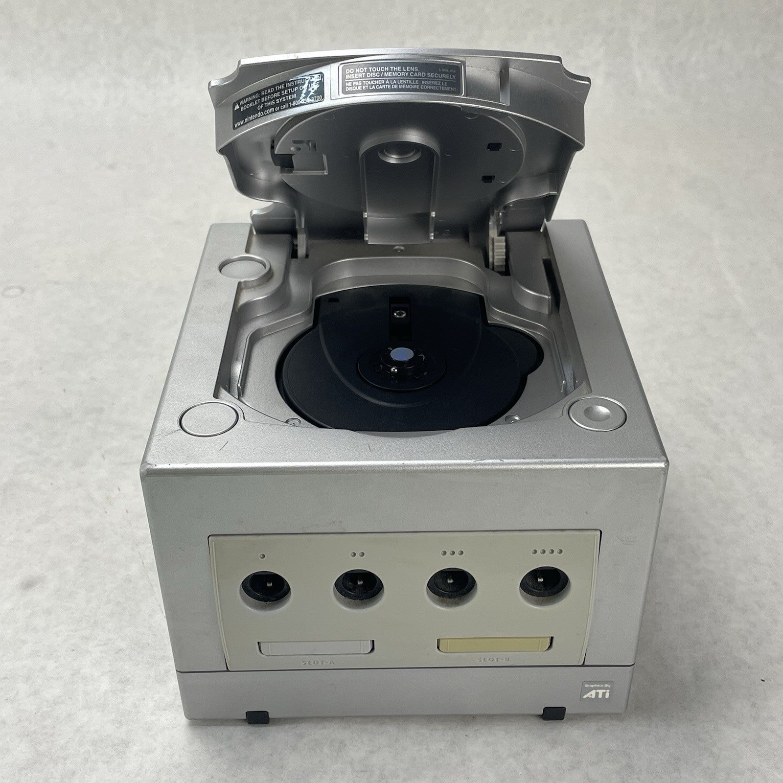 Nintendo DOL-001 GameCube Console Only Tested Won’t Read Discs2